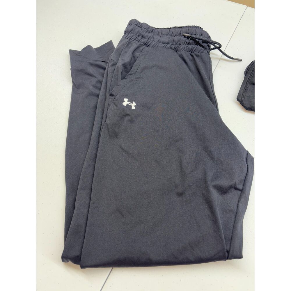 Women's Under Armour Black Joggers size Small